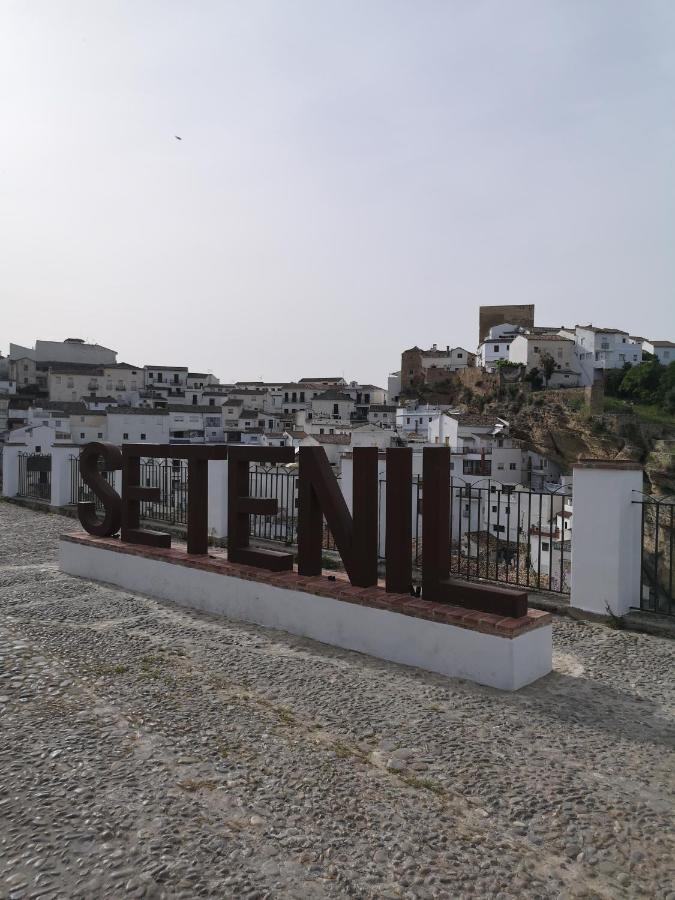 Apartamento El Carmen Setenil De Las Bodegas 外观 照片